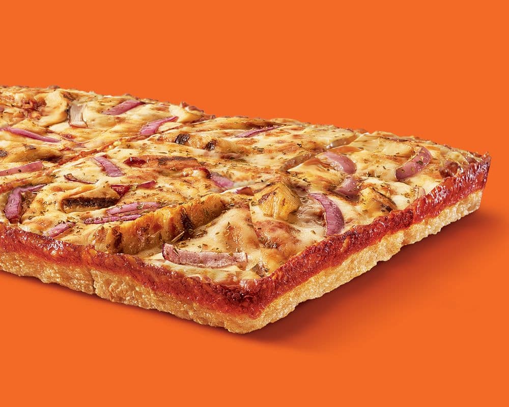 Detroit-Style DEEP!™ Dish BBQ Chicken Pizza