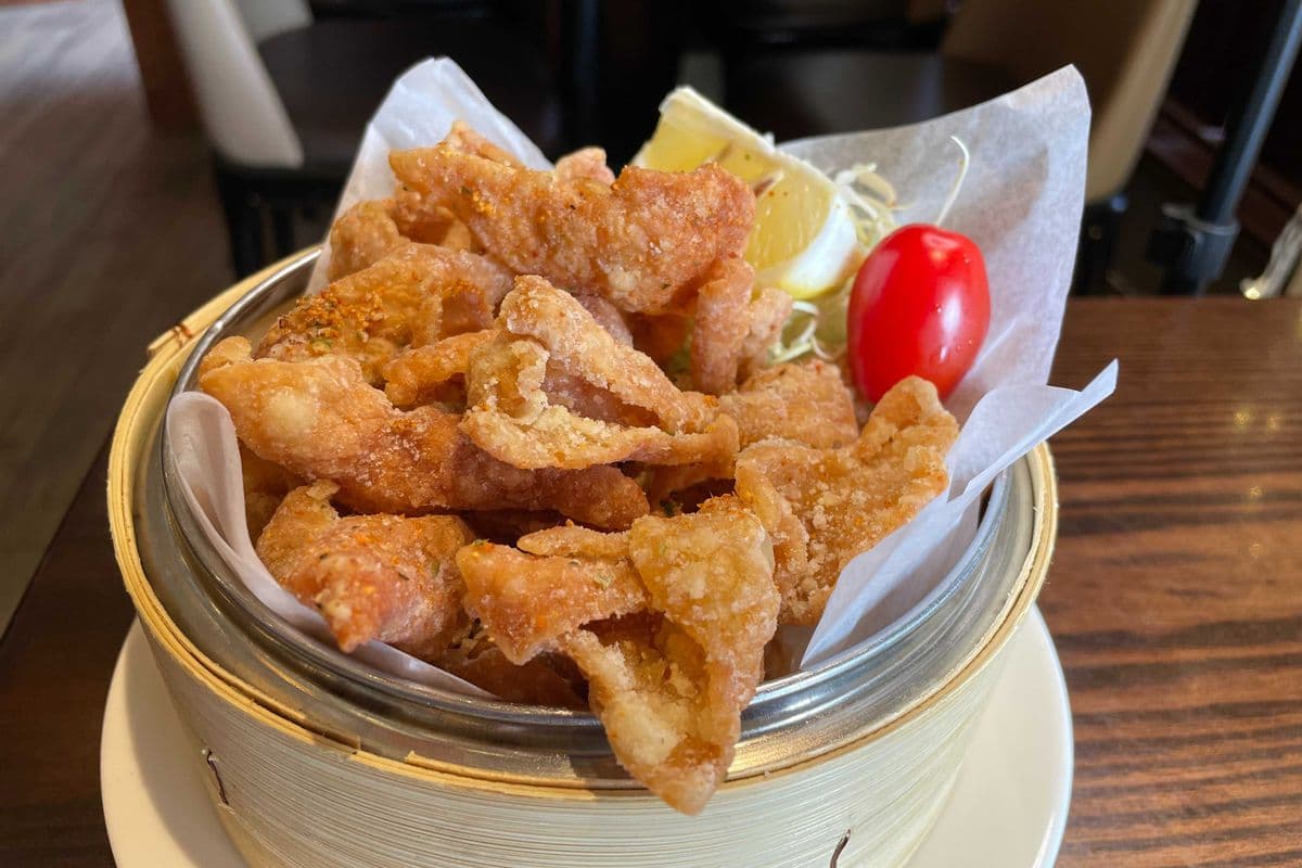 Chicken Skin Crackin's 鸡皮脆片