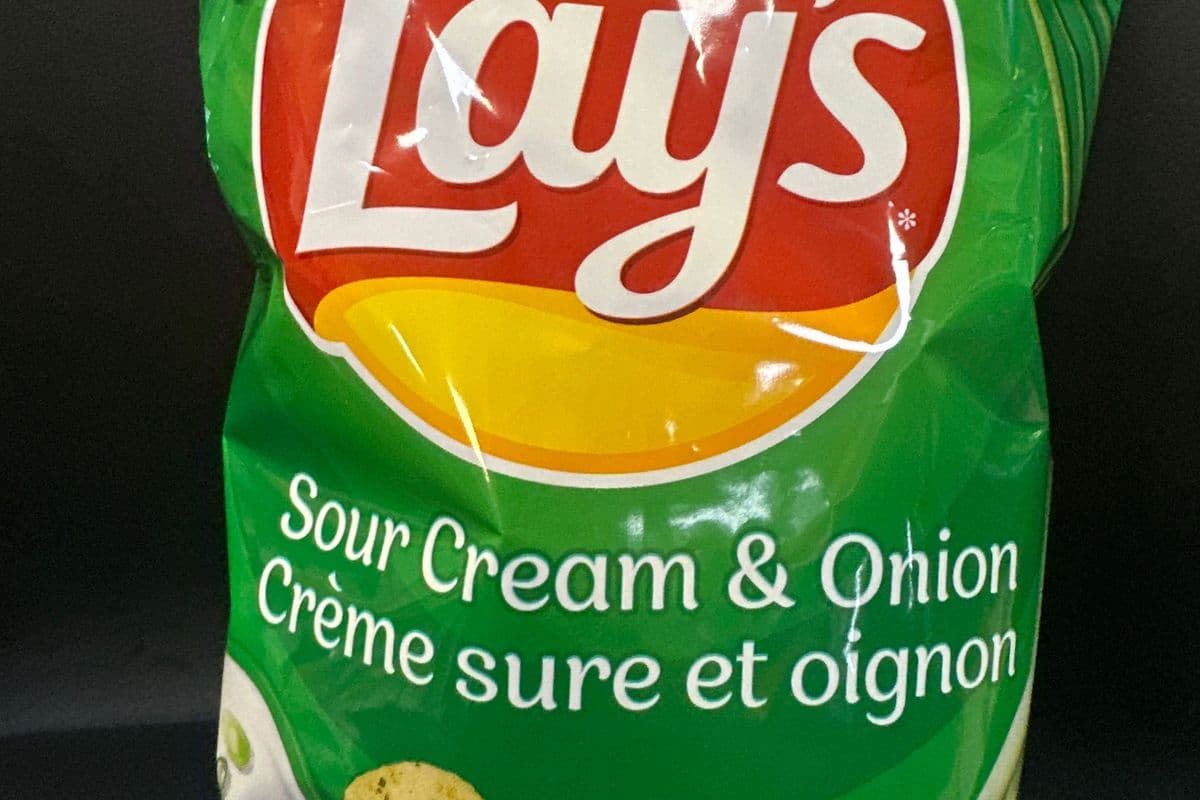 Lay's Sour Cream and Onion (Small) (66g)