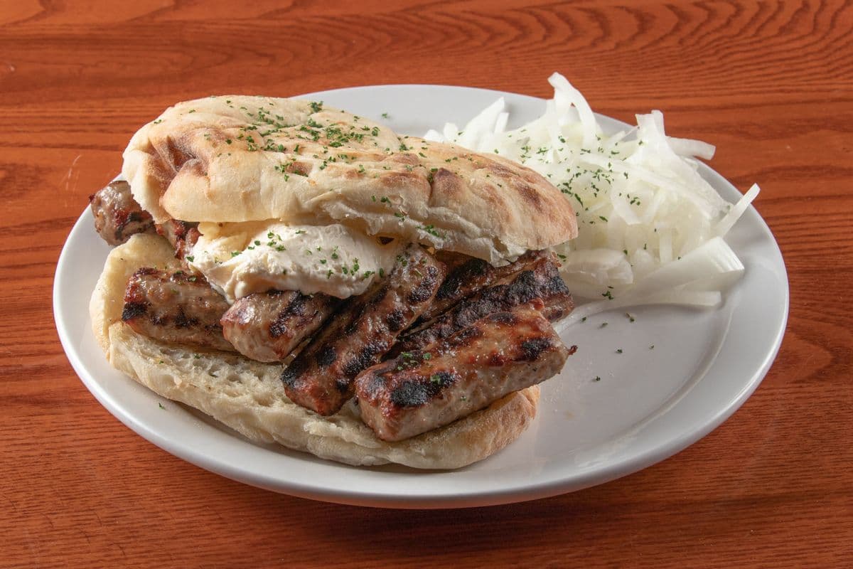 Chevapi in Lepina Bread