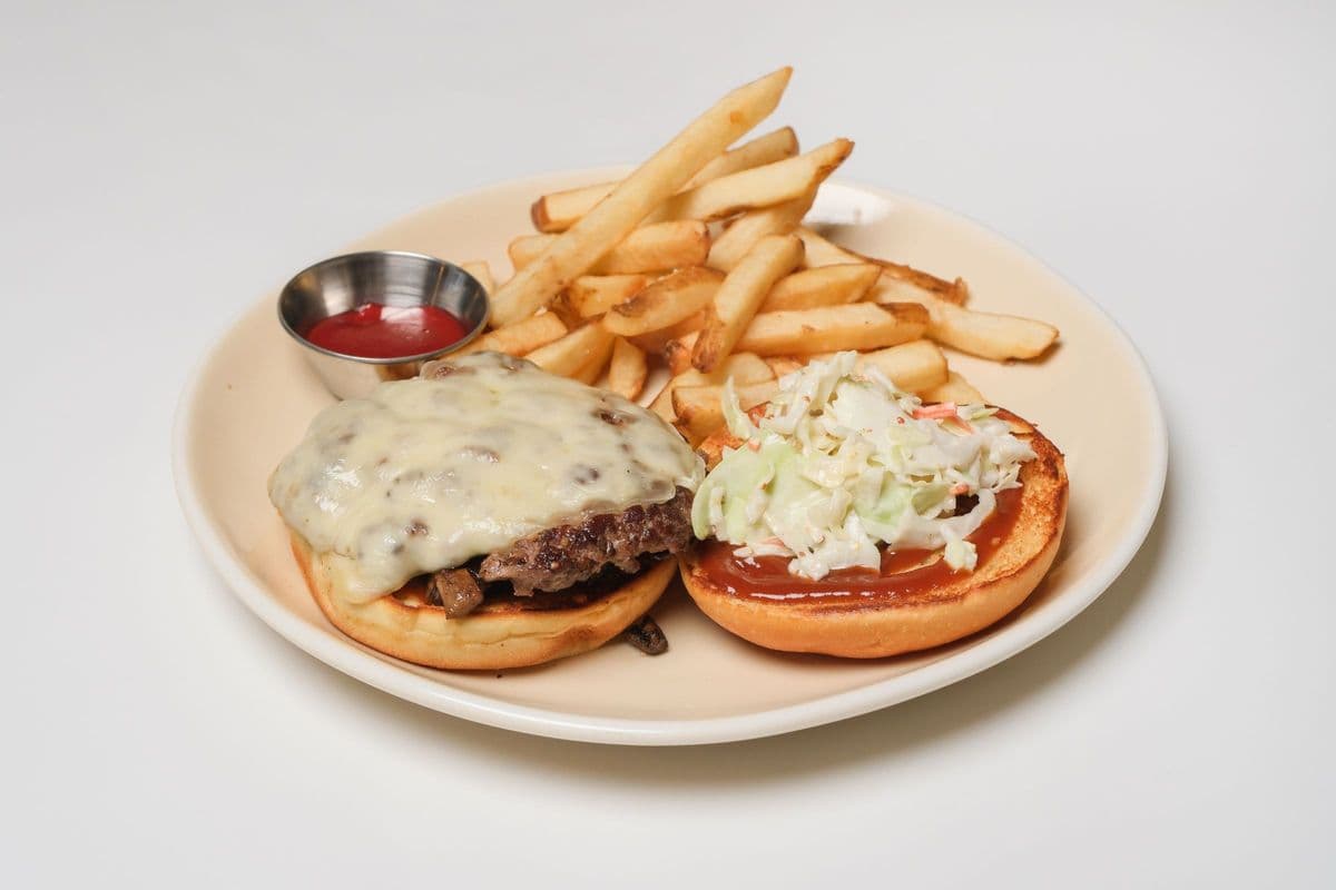 BBQ Mushroom Swiss Burger