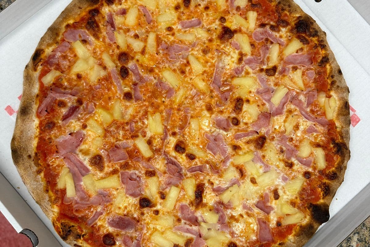 16" Maui Pizza