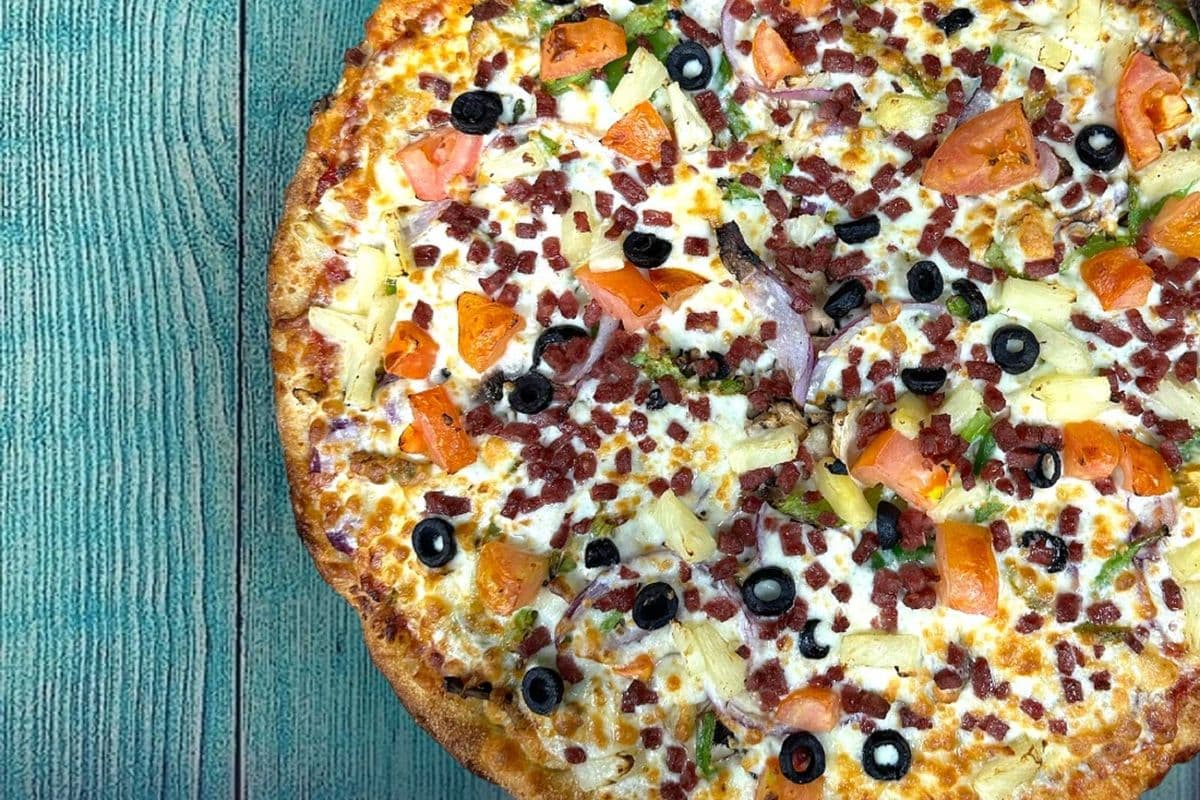 12" Medium Rockefeller Pizza