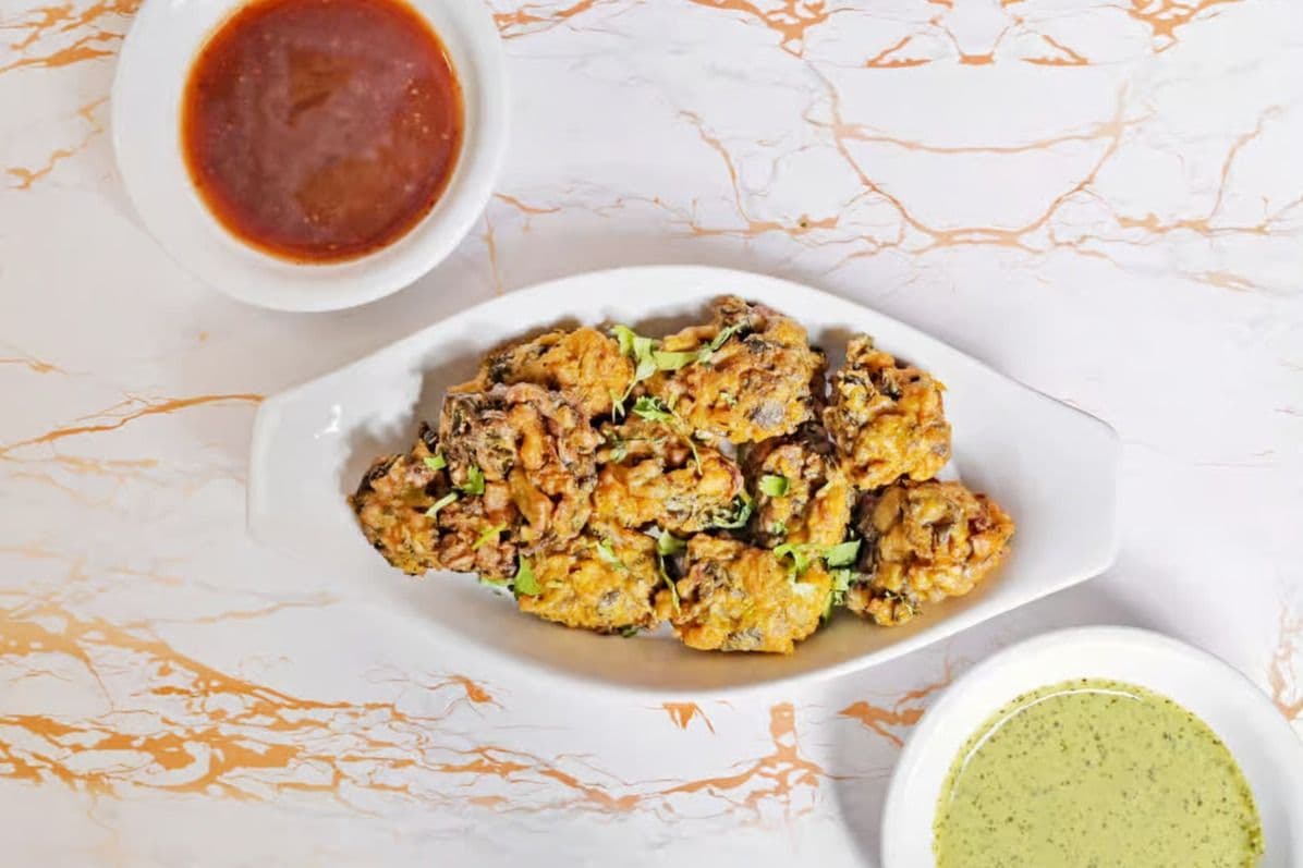Oignon bhaji (6 mcx) / Onion Bhaji (6 pcs)