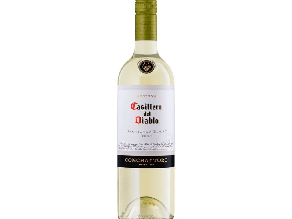 Concha Y Toro Casillero Del Diablo Sauvignon Blanc (750ml)