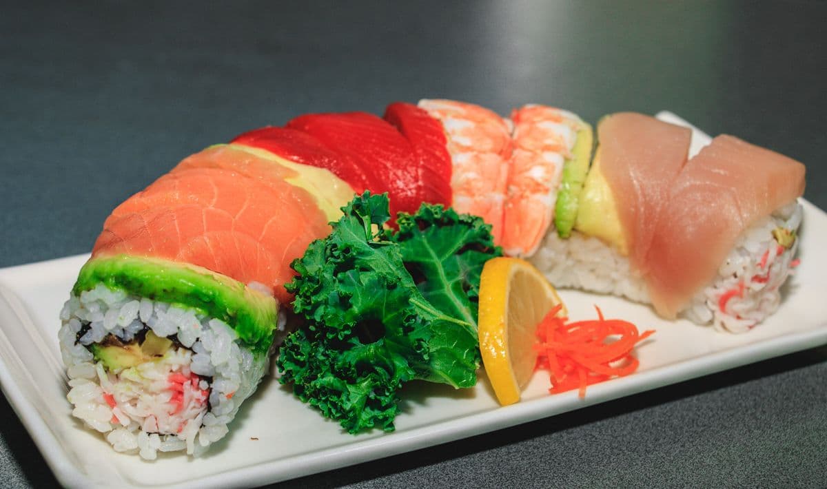 Rainbow Roll (10 pcs)