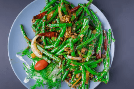 K3. Spicy String Beans Szechuan Style干煸四季豆