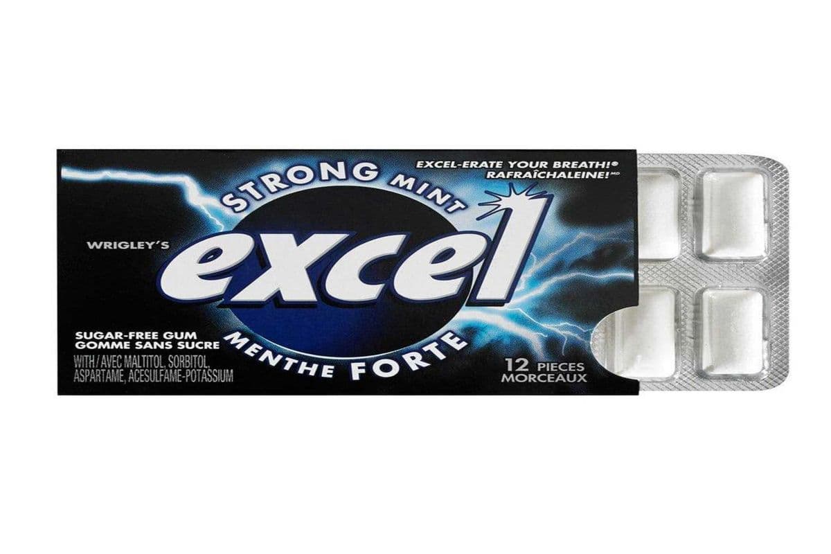 Wrigley's Excel 12 Sticks Strong Mint