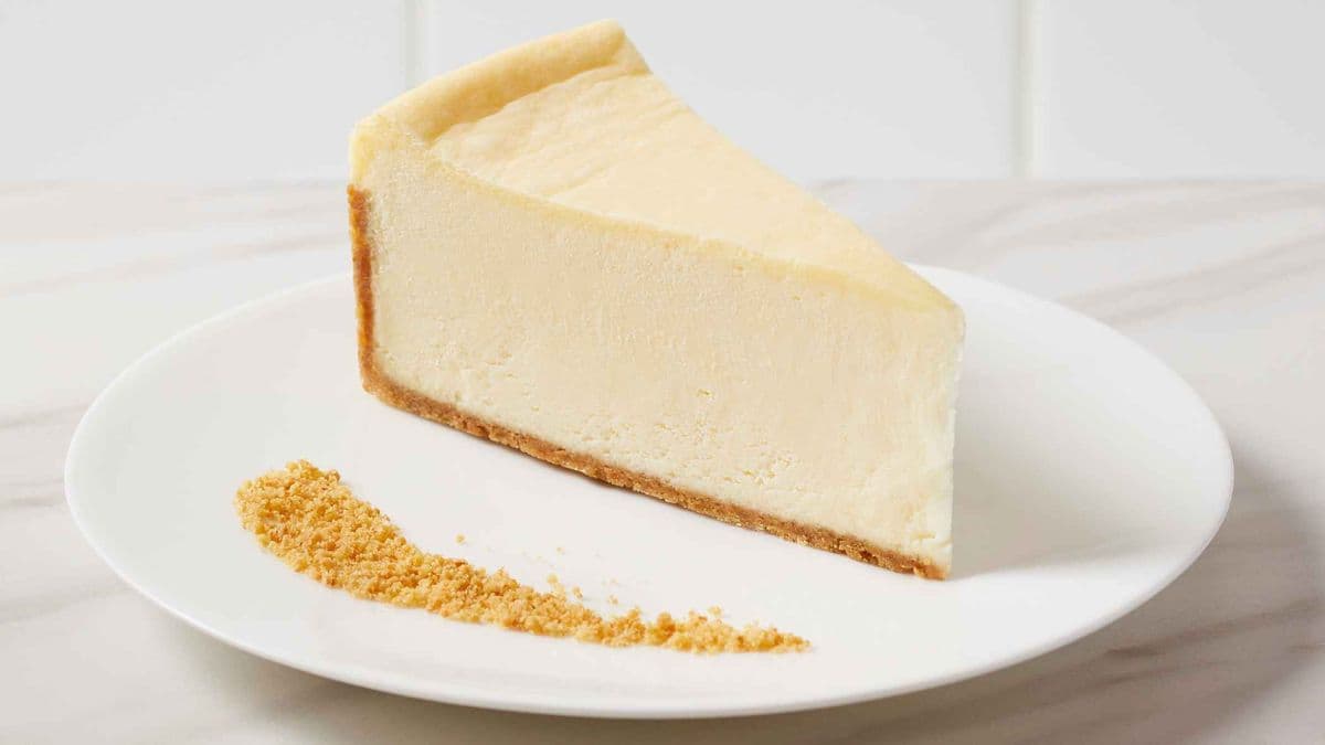 The Cheesecake Factory Bakery Classic Cheesecake