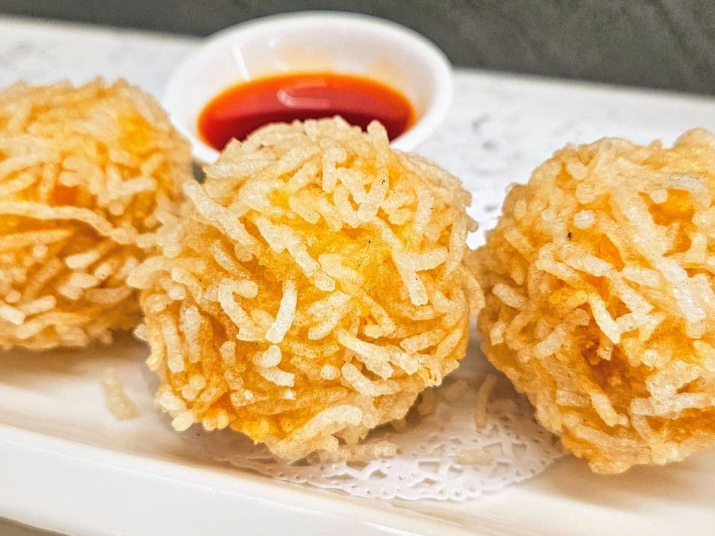 AP5 Golden Shrimp Balls (3 pc) 百花炸蝦球 (3 粒)