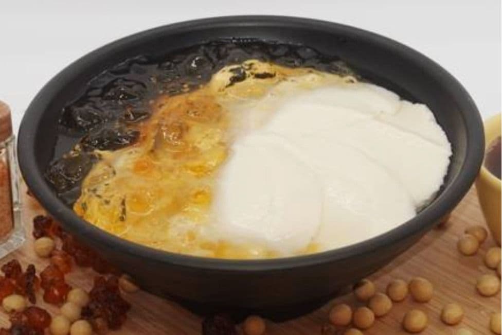 P3. Peach Gum Tofu Pudding 桃膠豆腐花