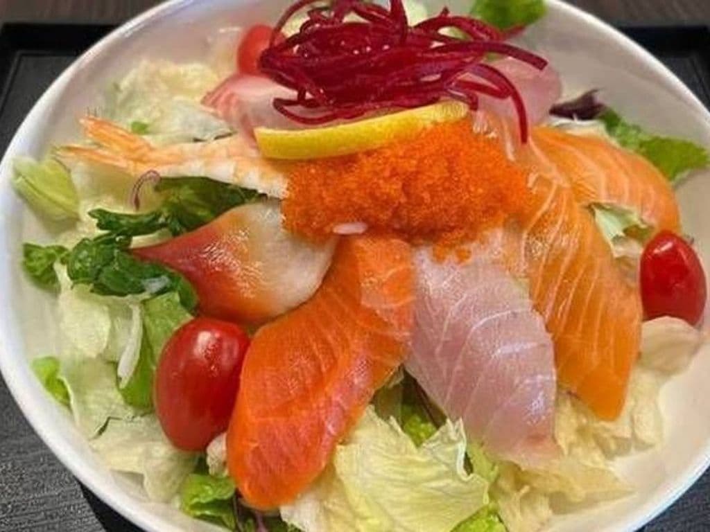 Sashimi Salad