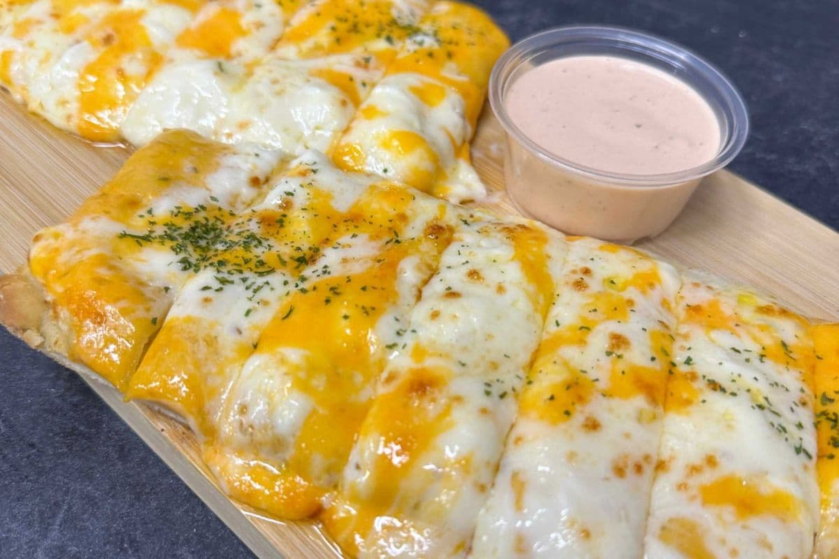 Lions Cheesy Bread