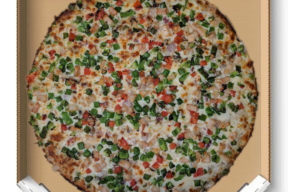 Large Alfredo Chicken Pizza