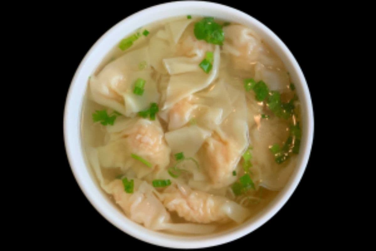 34. Shrimp Wonton with Egg Noodle