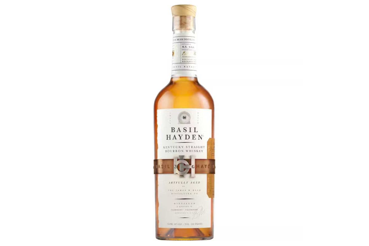 Basil Hayden's Eight yr Old Small Batch Kentucky Bourbon Whisky (1 x 750ml)