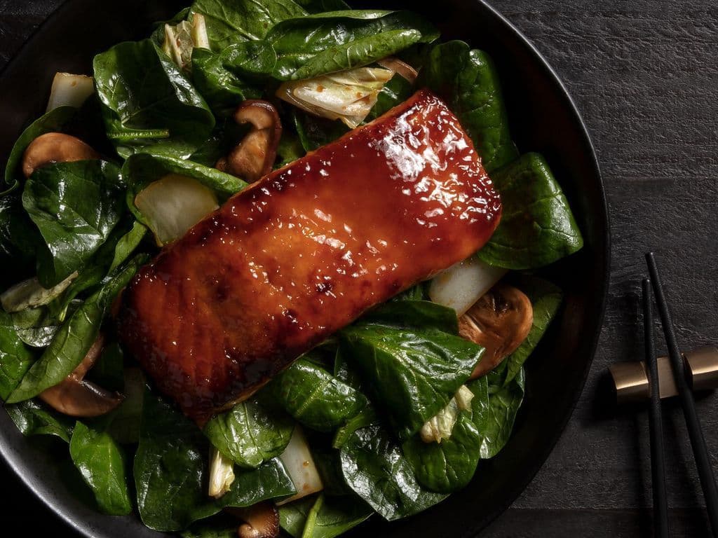 Saumon glacé au miso / Miso-Glazed Salmon