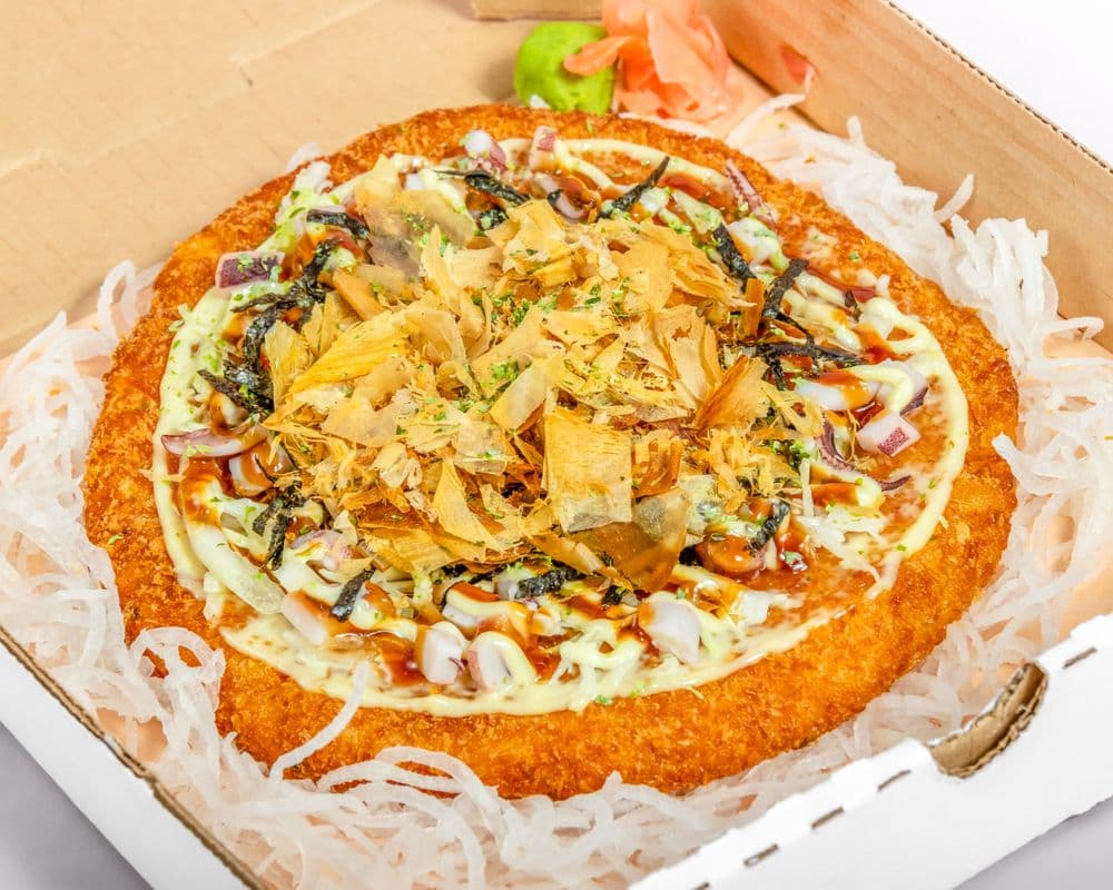 TAKOYUMI SUSHI PIZZA