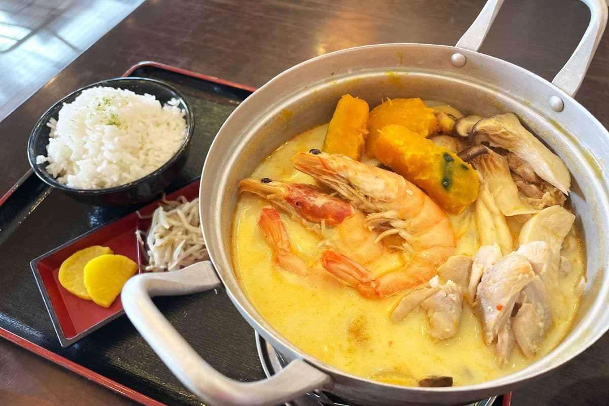 Milk Pumpkin Chicken Hotpot 牛奶南瓜鍋