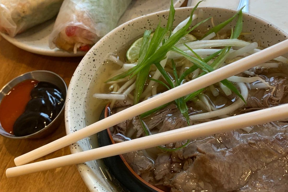 Large Pho