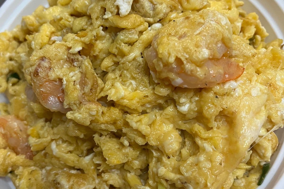 Scrambled Egg with Prawns滑蛋虾仁