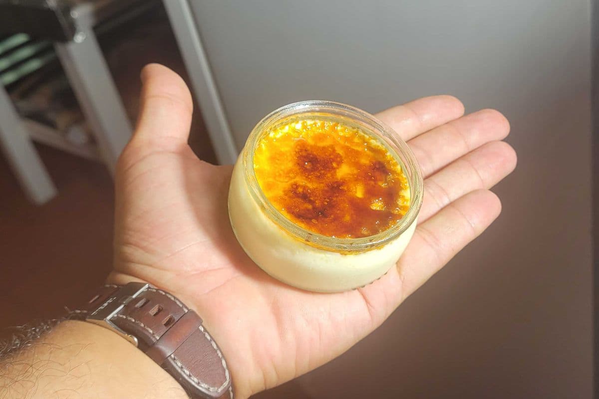crème brulée.