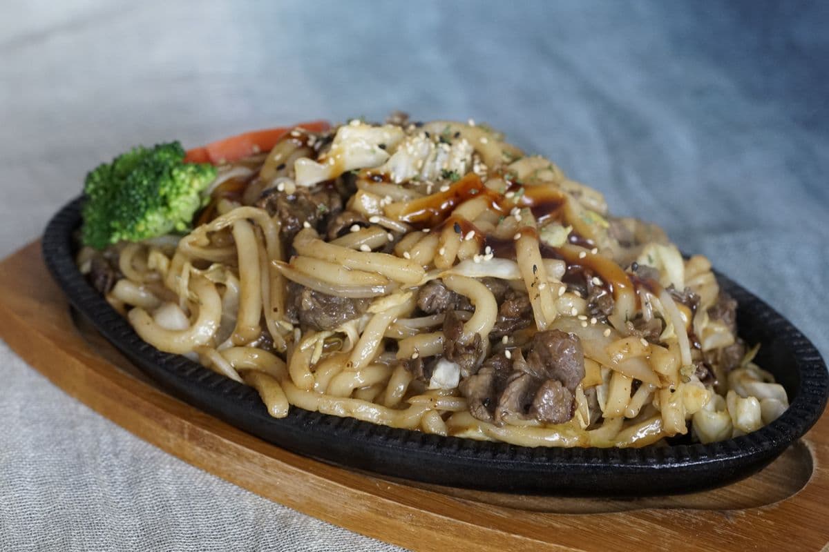 Beef Yaki-Udon