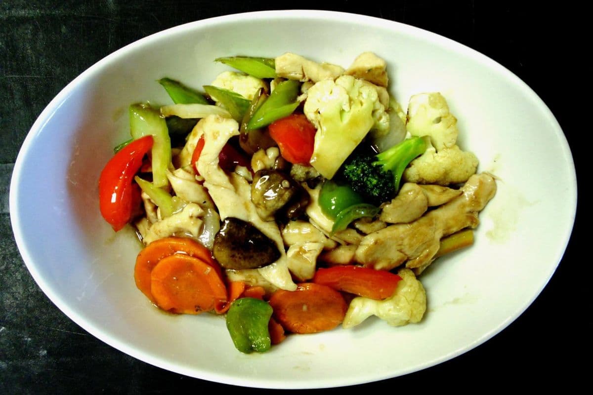 72. Stir-Fried Chicken with Ginger