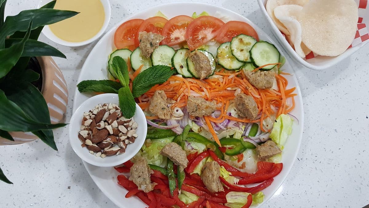 1384. Meatball Salad