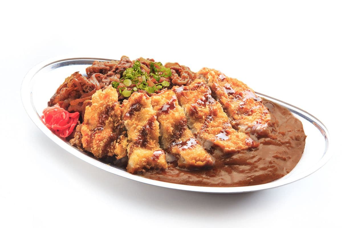 W Meat Curry on Rice