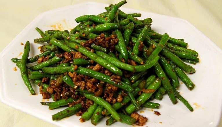 124. Spiced Green Beans with Minced Pork