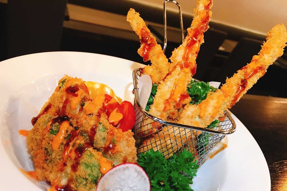 Avocado and Asparagus Crunchy Tempura