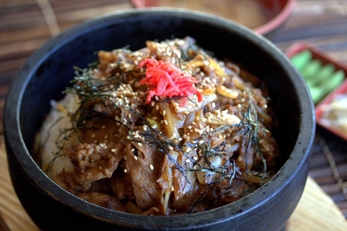 Miso Beef on Rice 味噌牛肉石鍋飯