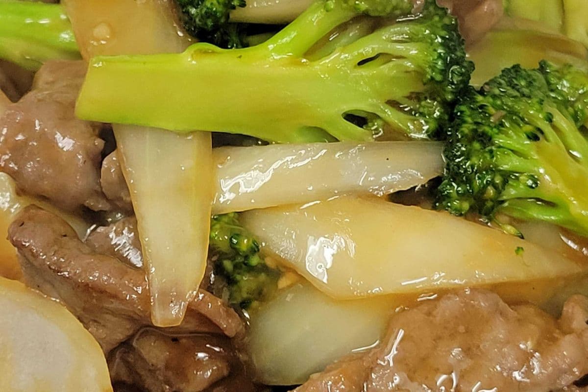 Boeuf au broccoli / Beef with Broccoli