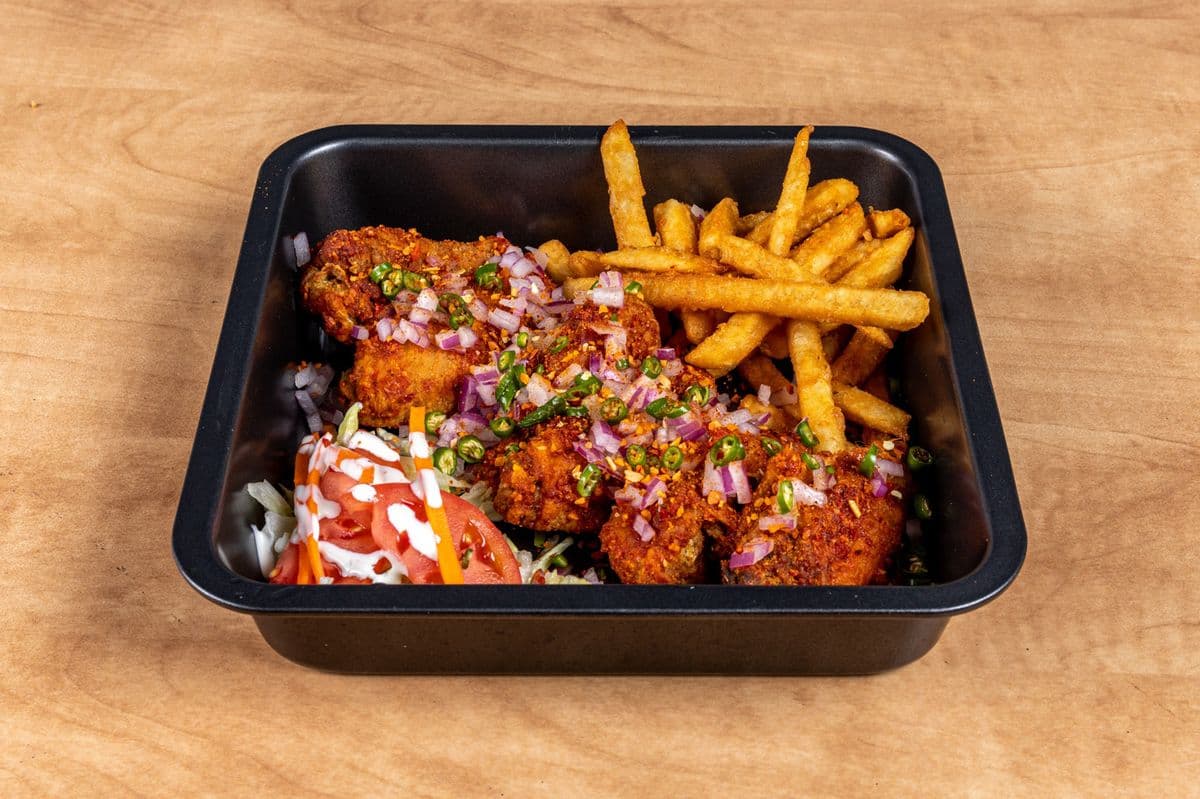 2 (lb) Wings