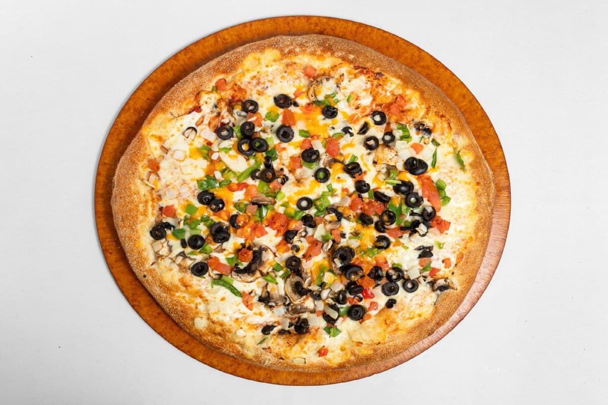 14" Large Vegetarian Pizza