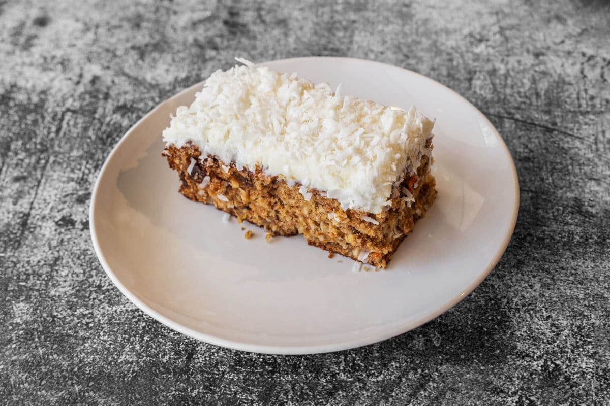 CARROT CAKE (GLUTEN FRIENDLY)
