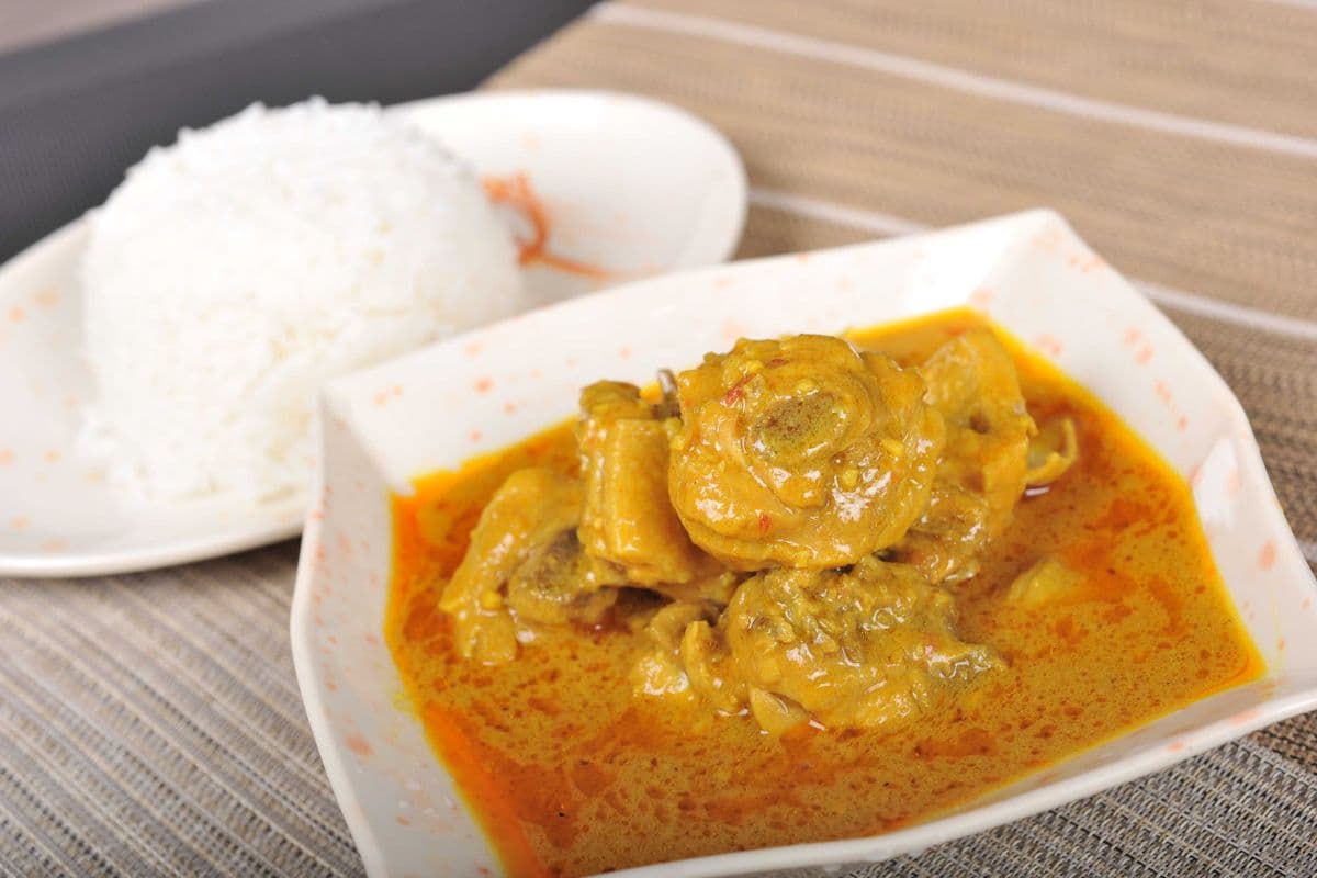 094. Braised Chicken with Curry and Rice