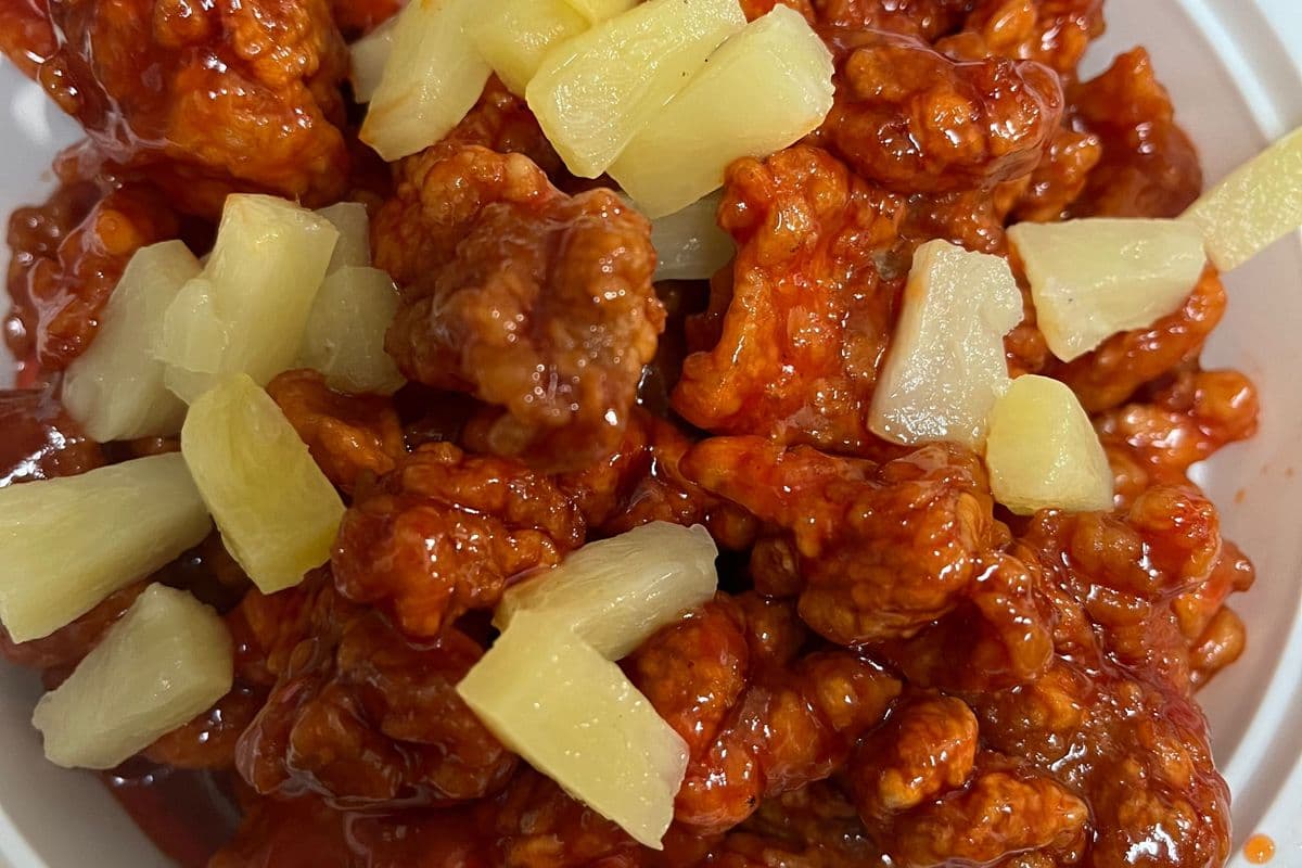 Pineapple Sweet-and-Sour Chicken古老鸡