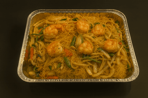 Singapore Style Stir-Fried Rice Vermicelli / (歡樂餐)星洲炒米粉 (含豬肉與蝦仁)