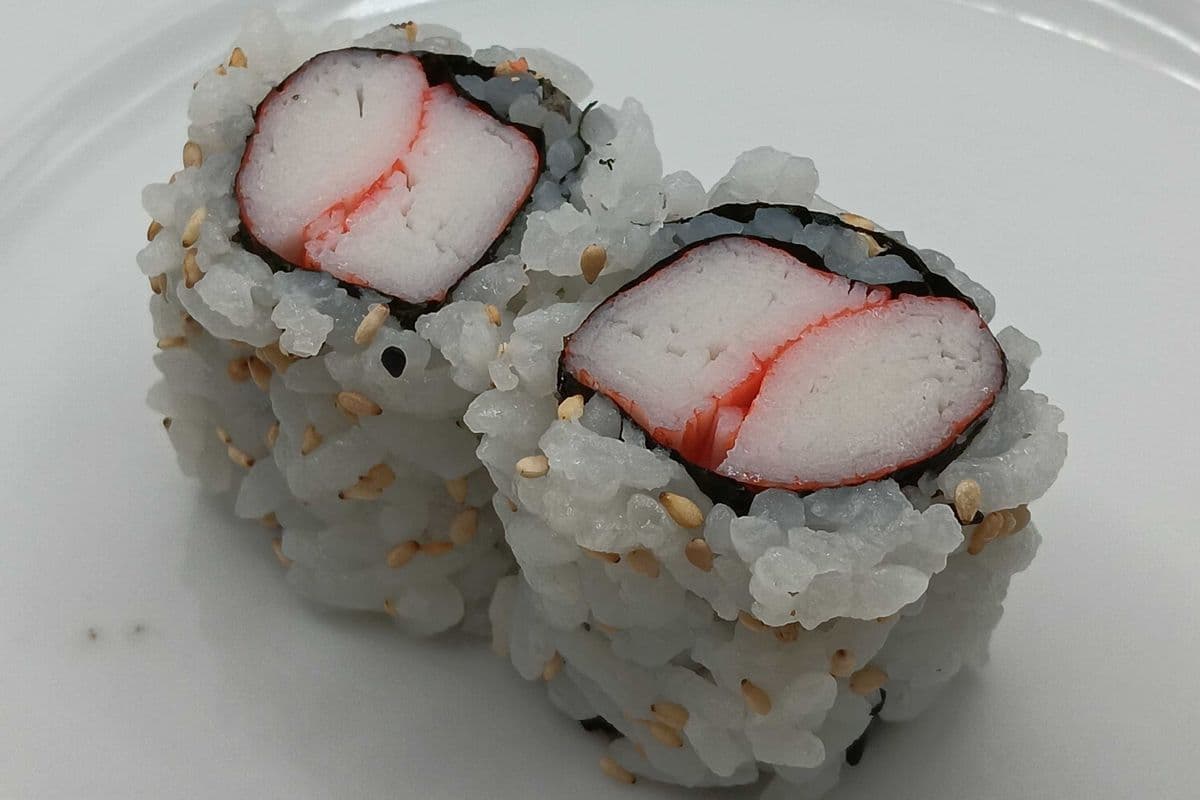 Crabmeat (Kani) Roll