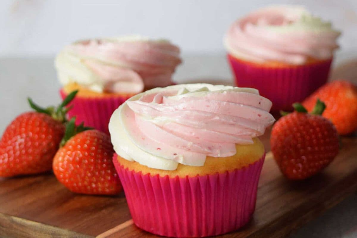 Vanilla Strawberry Buttercream Cupcake