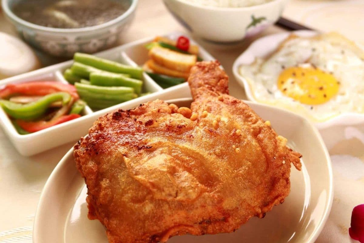 Fried Chicken Leg & Thigh with egg, rice and salad