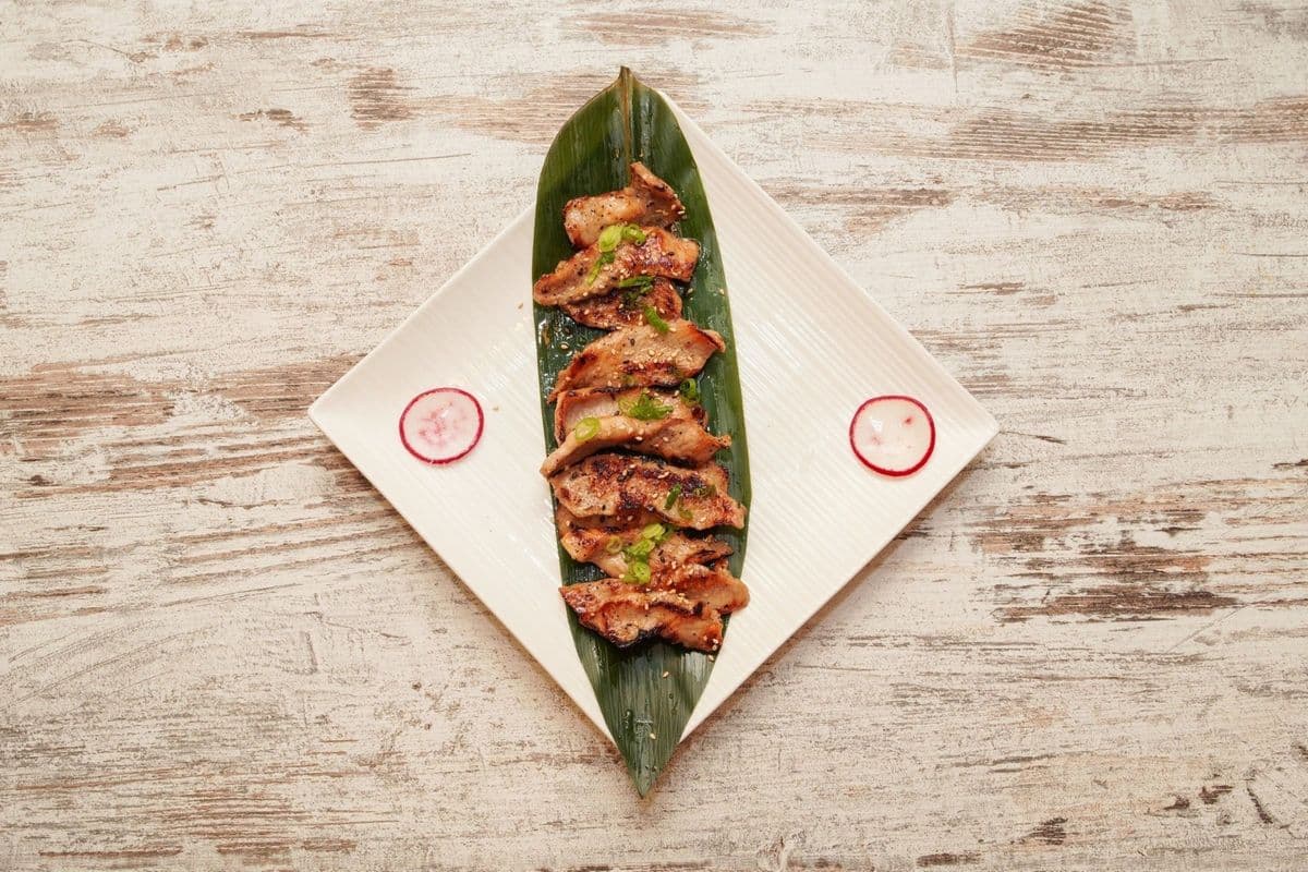 Ub46 Grilled Pork Jowl Meat 日式炭烧猪颈肉