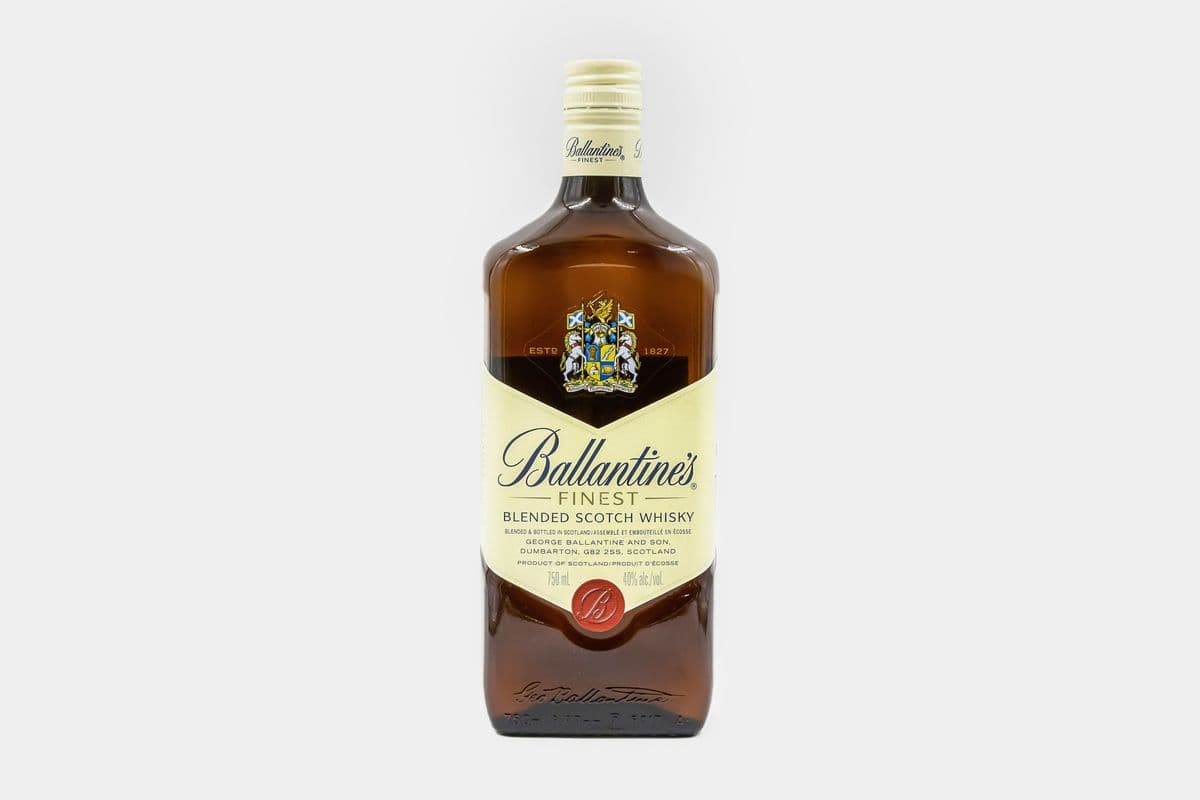 Ballantine's Finest (750ml) (1 x 750ML)