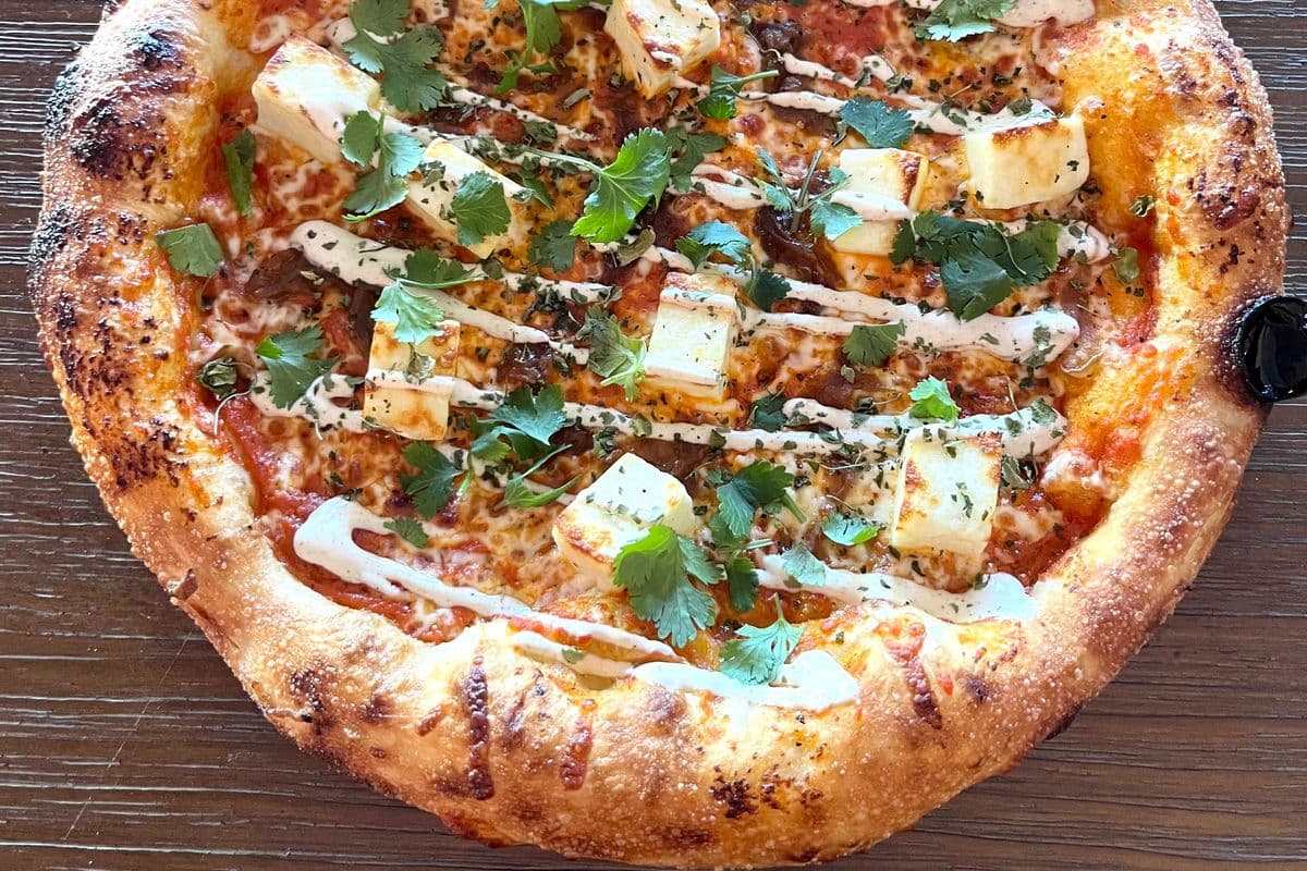 NEW FEATURE - Butter Paneer Pizza