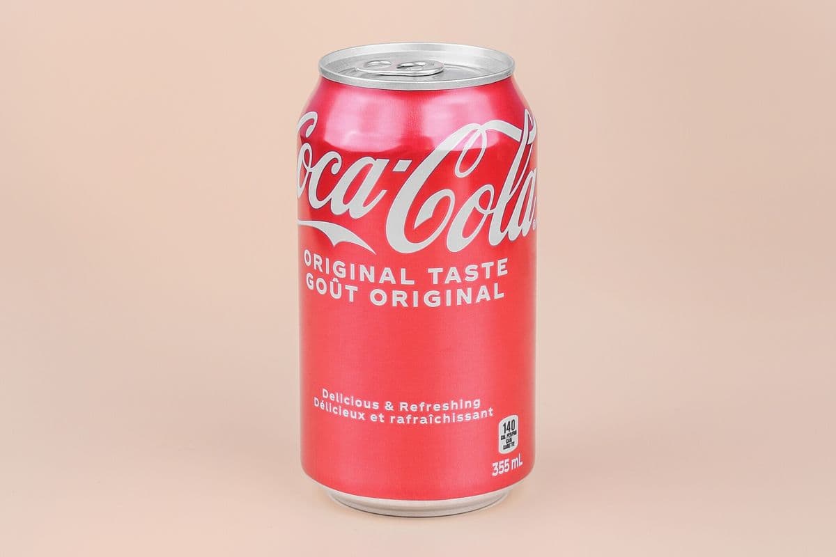 Coke (Can)
