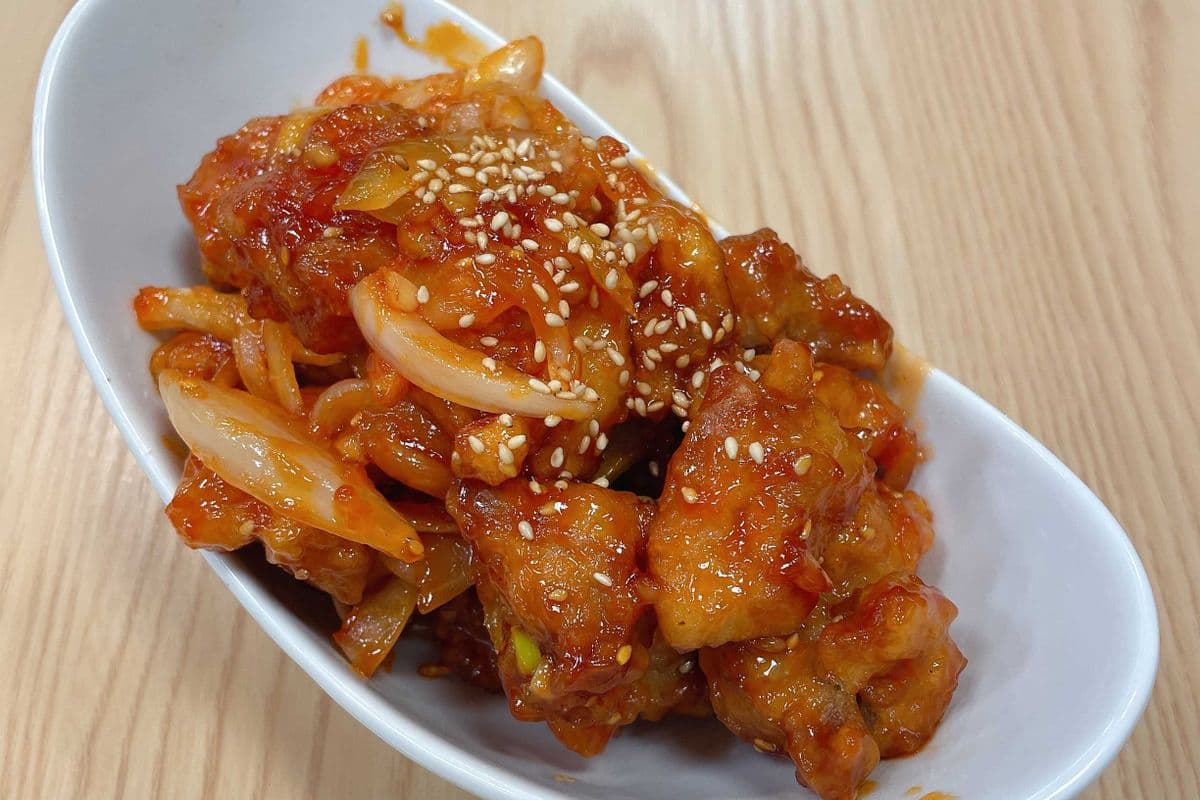 Honey Sesame Chicken with Rice & Veggie