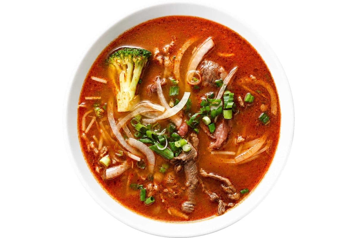 T4. Beef Tom Yum (Large)