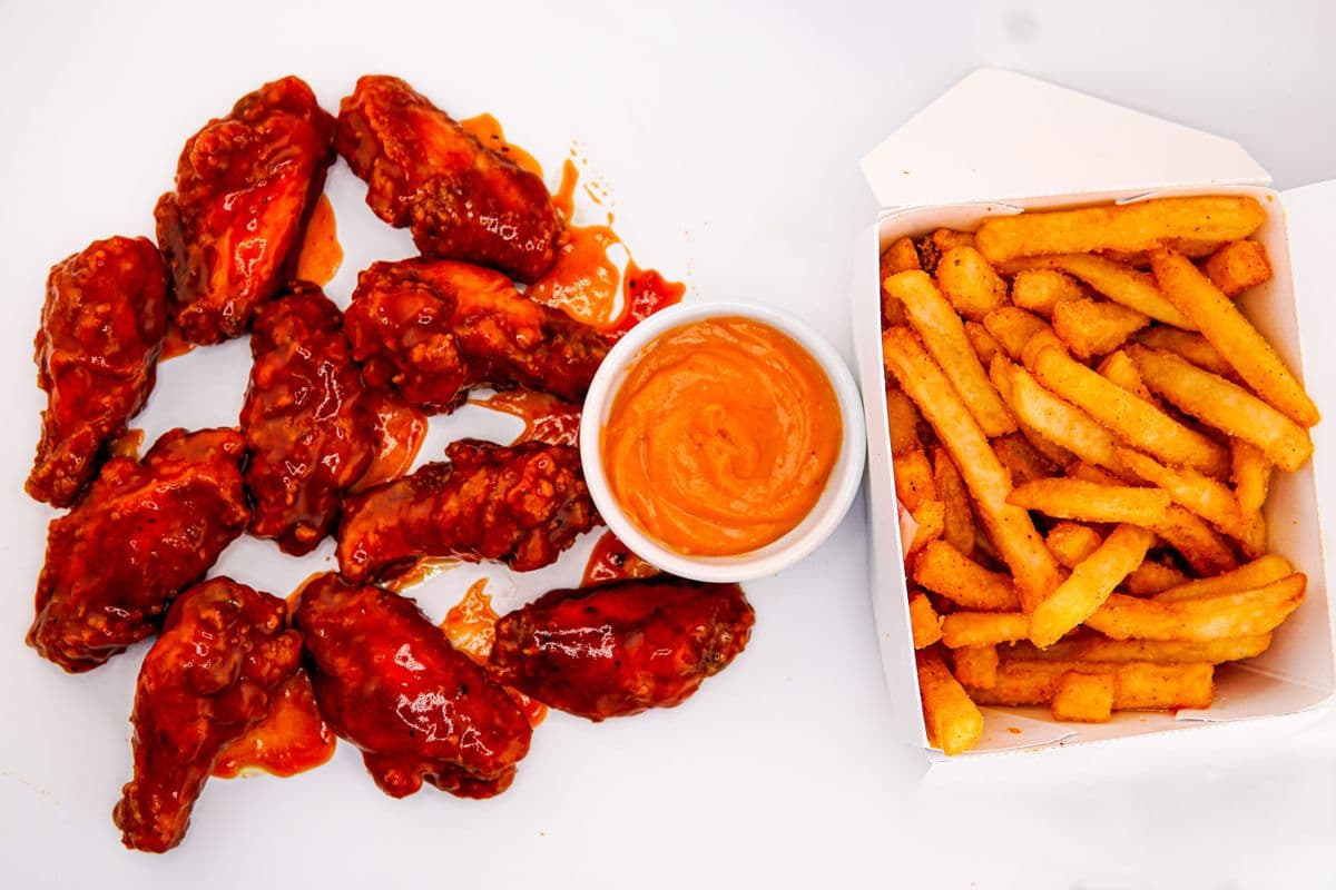BBQ Chicken Wings and Fries Combo